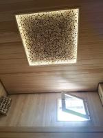 Продажа панно для бани и сауны 1000х1000 "можжевельник" 2d, шлиф., кв.м. в Нижнем Тагиле  в интернет-магазине Vseizdereva